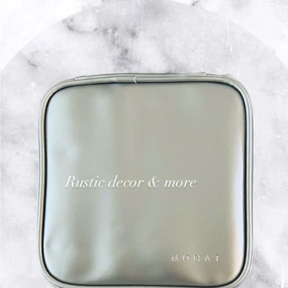 MONAT SLEEP-IN ROLLERS
LIMITED EDITION - Picture 4 of 4